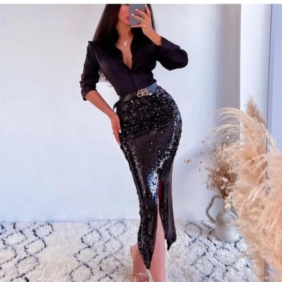 ZARA Ruched Sequin Skirt - Picture 3 of 12